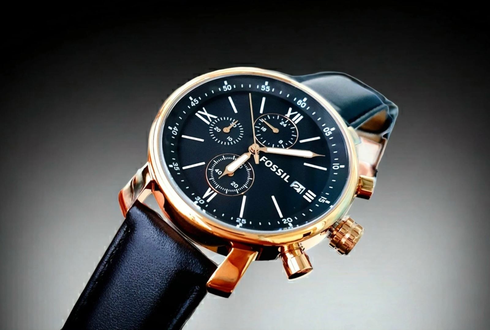 đồng hồ fossil của nước nào hình 9