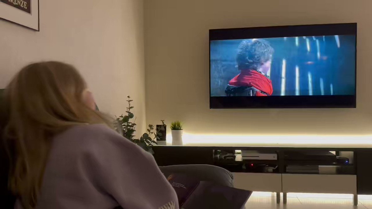 Xem phim tiếng Nga là một cách để học ngôn ngữ này