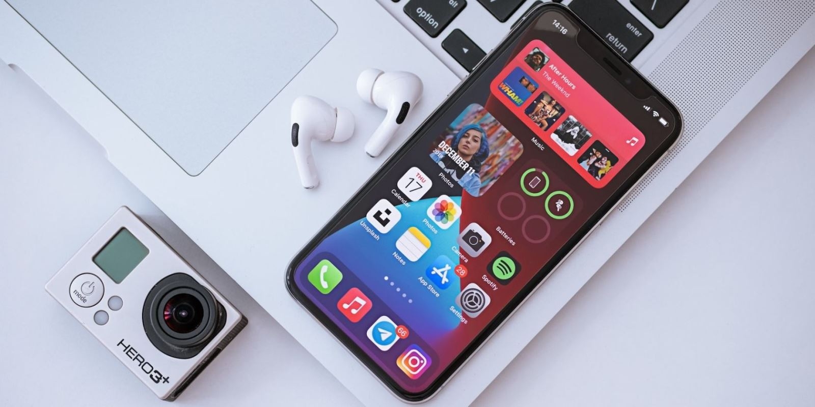 Tránh mở màn hình với độ sáng tối đa