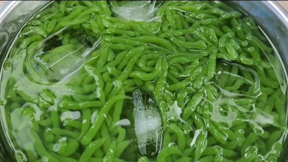Cách làm bánh lọt với bột Mikko (1)