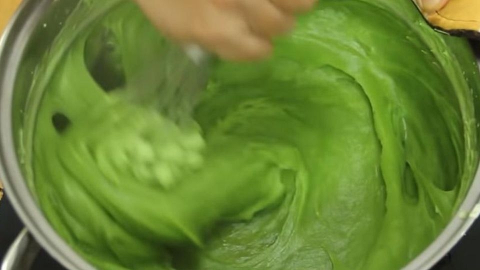 Cách làm bánh lọt lá dứa (2)