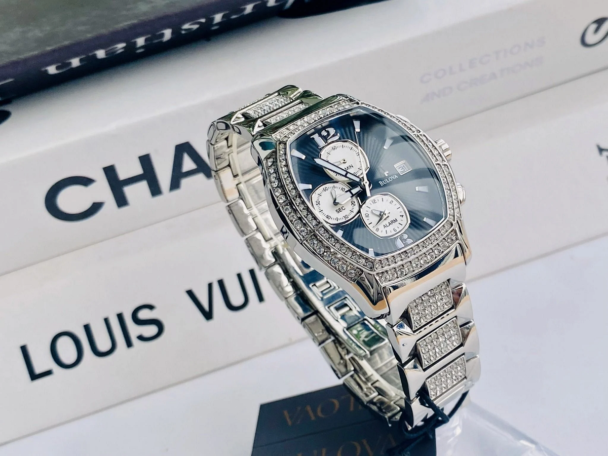 Đồng hồ Bulova của nước nào hình 4