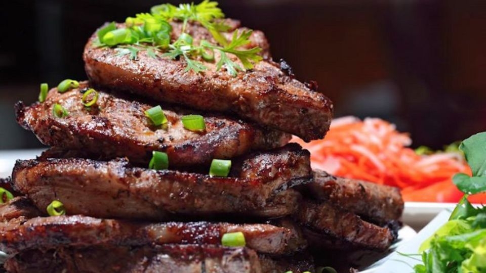 Sườn cốt lết chiên mật ong