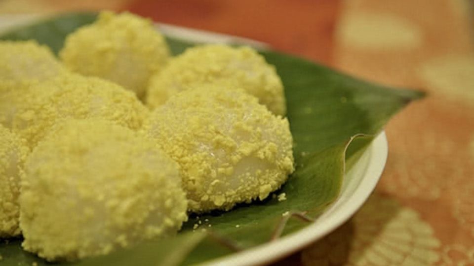 Cách làm bánh dày từ gạo nếp và xôi (3)