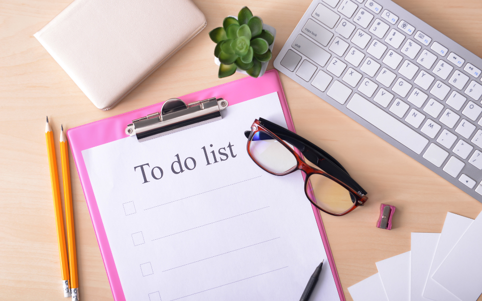 Hãy lập to-do-list để không bị xao nhãng công việc