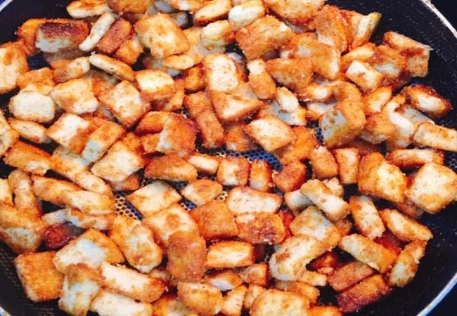 Cách làm đồ ăn vặt từ bánh mì sandwich cũ - Gợi ý các món ăn vặt hấp dẫn khác từ bánh mì 1