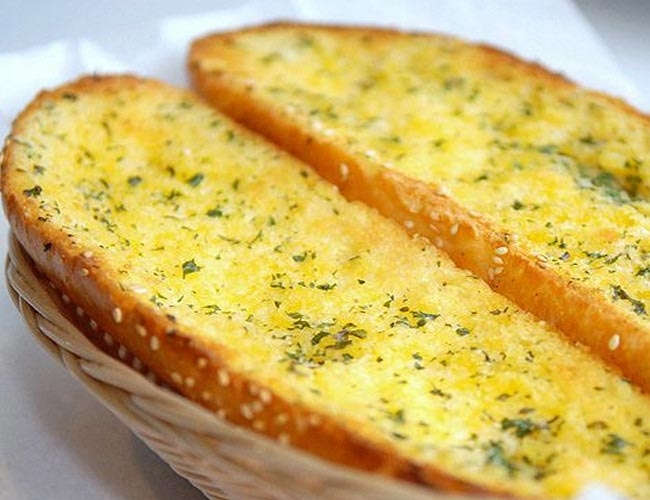 Cách làm đồ ăn vặt từ bánh mì sandwich cũ - Gợi ý các món ăn vặt hấp dẫn khác từ bánh mì 2