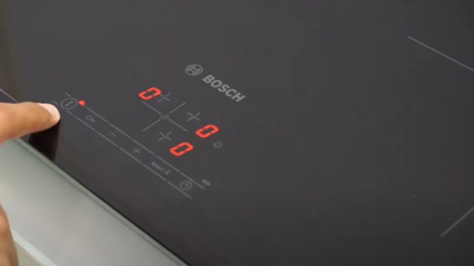 Cách cài đặt chế độ hẹn giờ tắt bếp từ Bosch