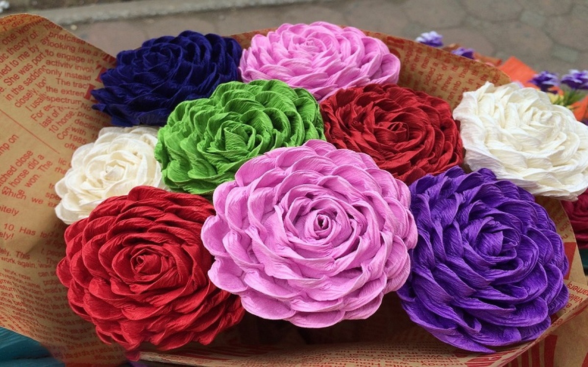 cách làm hoa bằng giấy nhún - hình 2