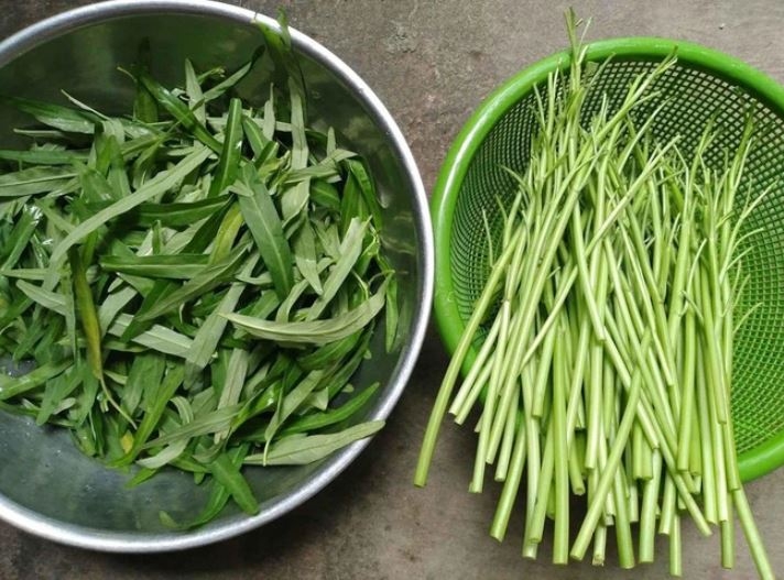 Cách làm rau muống ngâm chua ngọt 2