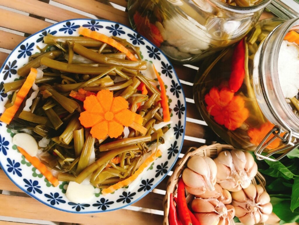 Cách làm rau muống ngâm chua ngọt 7