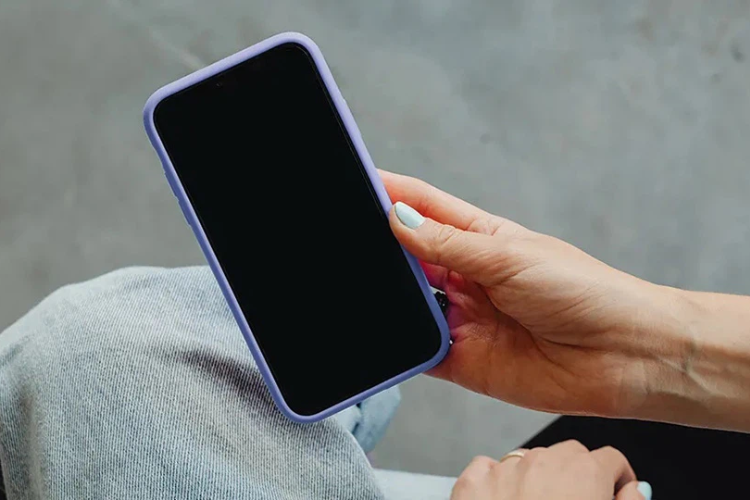 Nguyên nhân iPhone bị đen màn hình mà vẫn có tiếng và cách khắc phục tương ứng cứu nguy iPhone của bạn hình 1