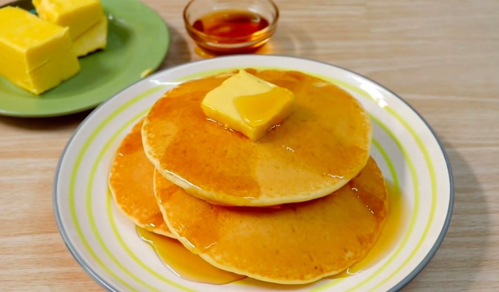 Cách làm bánh pancake cho bé ăn sáng thơm ngon, bổ dưỡng và cực kỳ đơn giản 2