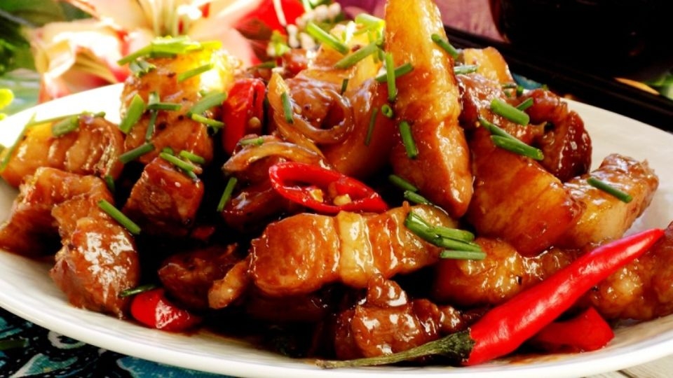 Thịt lợn xào chua ngọt