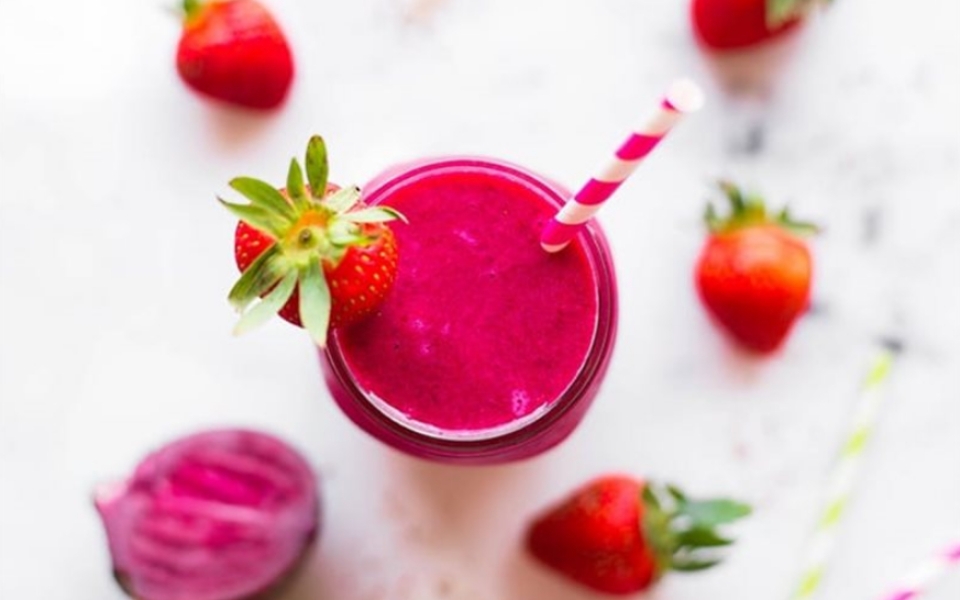 Sử dụng nhóm thực phẩm củ dền, dâu và cam để giảm cân hiệu quả