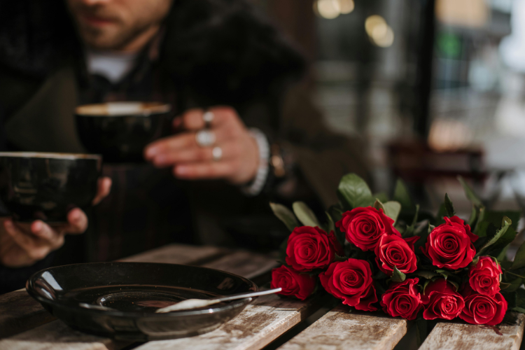 Tổng hợp mẫu hình nền Valentine 2024 cho điện thoại ngọt ngào và ý nghĩa nhất - hình 1