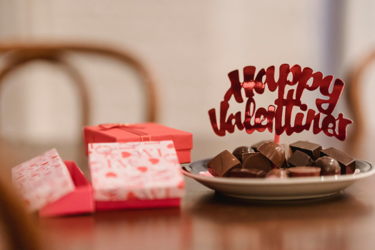 Tổng hợp mẫu hình nền Valentine 2024 cho điện thoại ngọt ngào và ý nghĩa nhất - hình 4