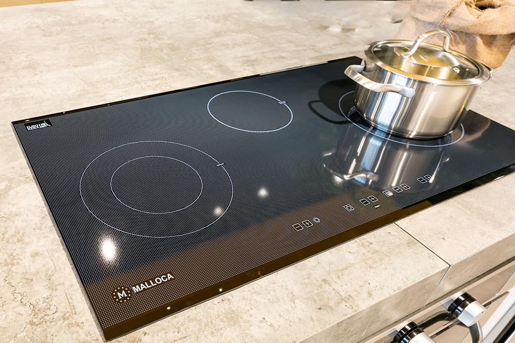 So sánh bếp từ Bosch và Malloca - Nên chọn bếp từ nào để dùng cho gia đình? 6