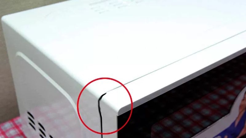 lò vi sóng bị rò điện ra vỏ 6