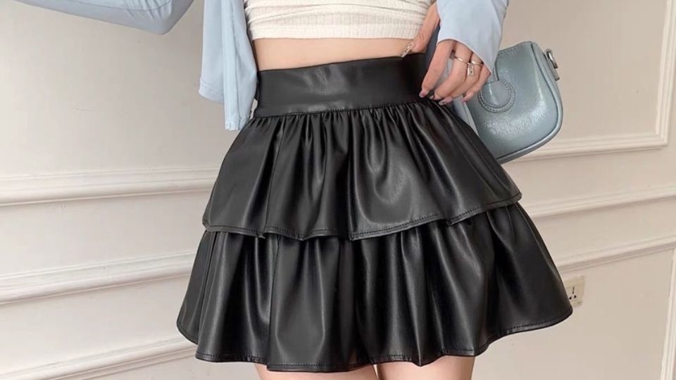 Hướng dẫn cách ủi chân váy da