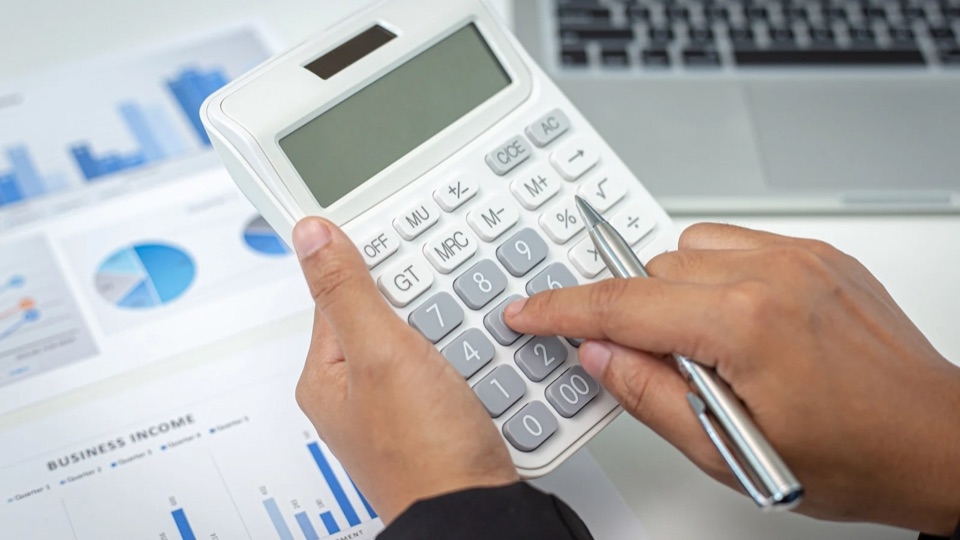 Thu nhập của ngành sư phạm mầm non và giáo dục tiểu