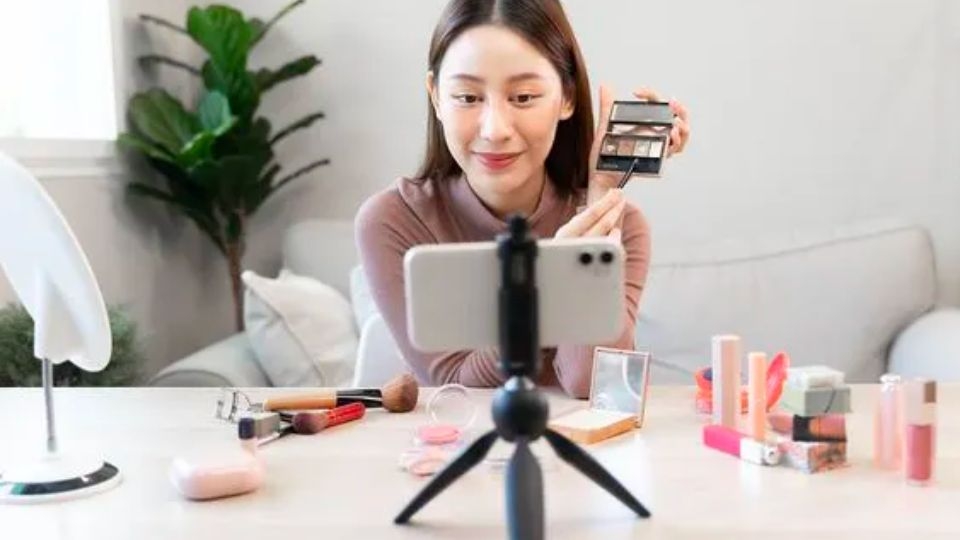 Livestream bán mỹ phẩm