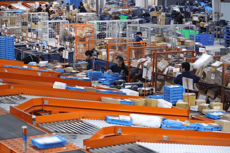 Danh sách những điểm gửi hàng Lazada mà chủ shop online cần phải nắm rõ - Hàng 1