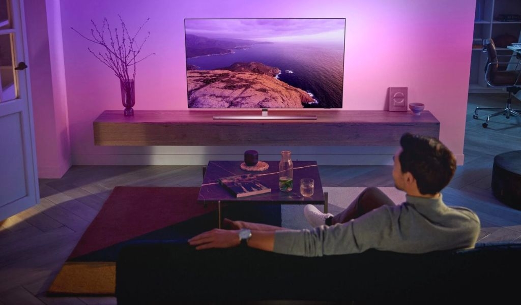 Công nghệ Ambilight là gì? Những dòng tivi nào sở hữu tính năng thú vị này? 2