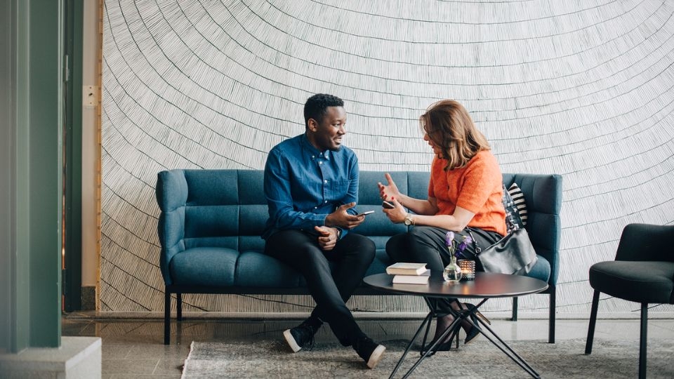 Đối với nhóm ngành ngôn ngữ học