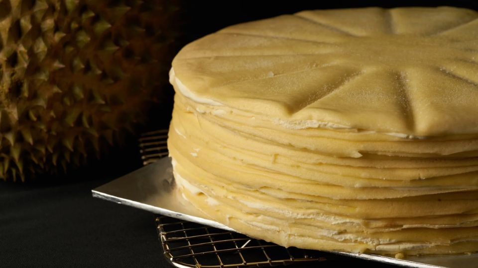 Bánh crepe ngàn lớp sầu riêng