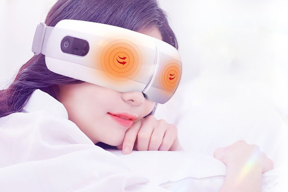 Máy massage mắt ứng dụng công nghệ RF.