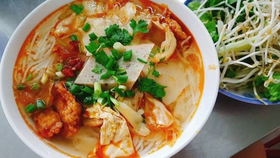 Bún chả cá thác lác