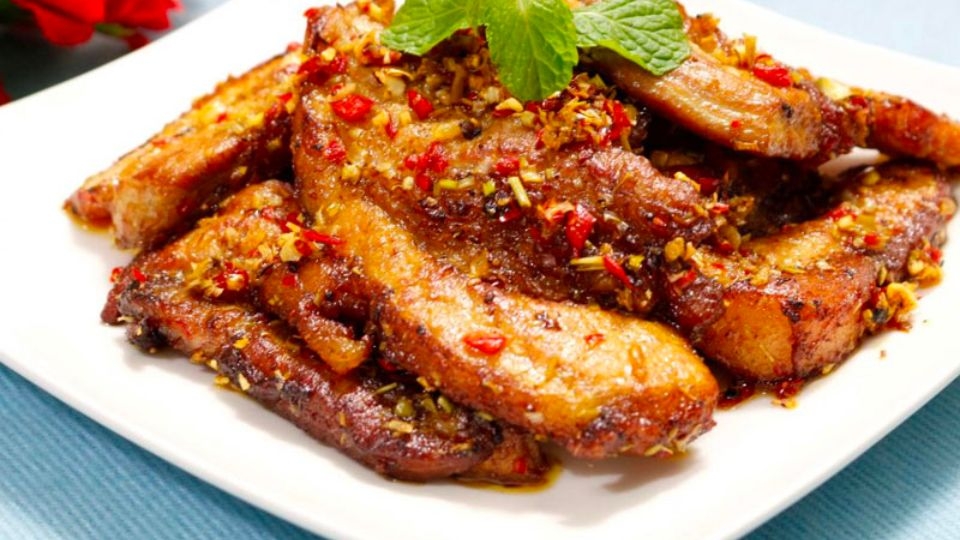 Thịt heo nướng sả