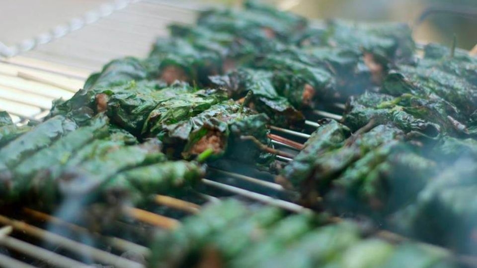 Thịt heo nướng lá lốt