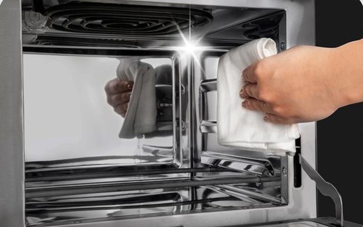 Cách vệ sinh nồi chiên không dầu Olivo