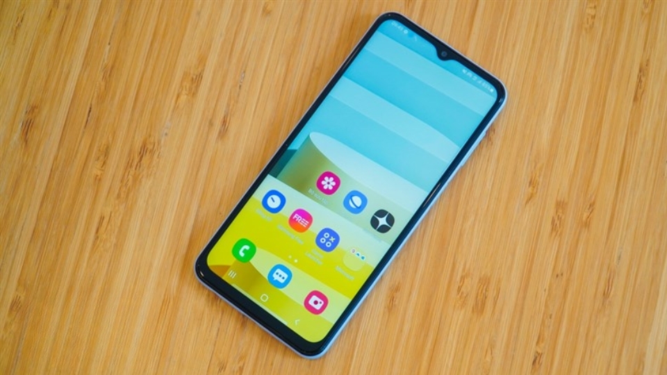 Điện thoại Samsung không lên nguồn