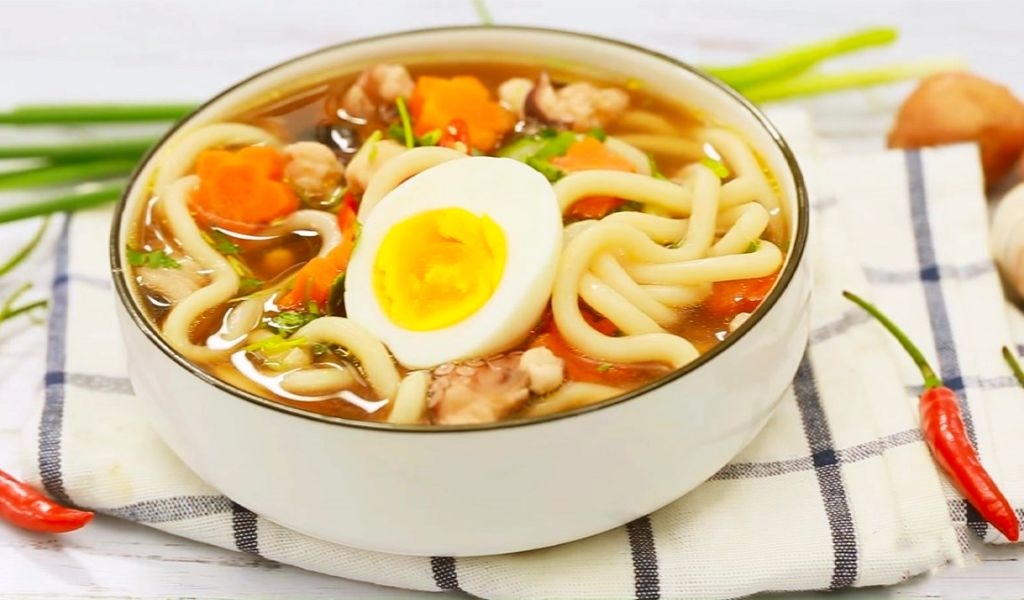 Cách nấu mì udon hải sản thanh ngọt, đậm đà chuẩn hương vị Nhật Bản tại nhà 5