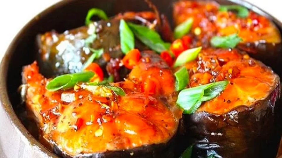 Cá chép kho riềng