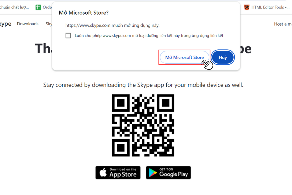 Nhấn vào nút Mở Microsoft Store tại thông báo trên màn hình
