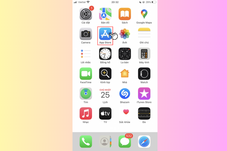 Đầu tiên bạn cần mở ứng dụng App Store trên điện thoại iOS của bạn