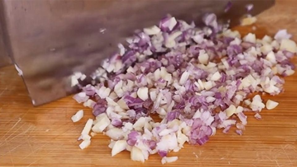 Canh hẹ thịt băm (2)