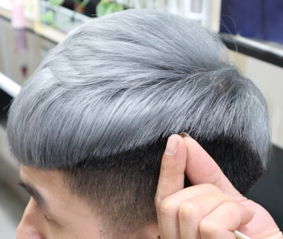 Màu xám khói đang được nhiều anh em lựa chọn