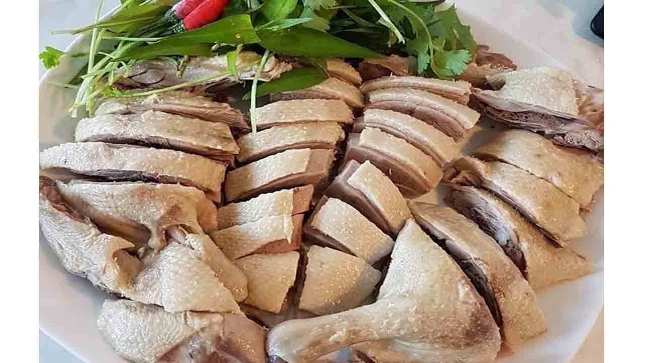 Luộc thịt heo bao lâu thì chín? Bí quyết luộc cho món thịt ngon mềm, ngọt vị 3