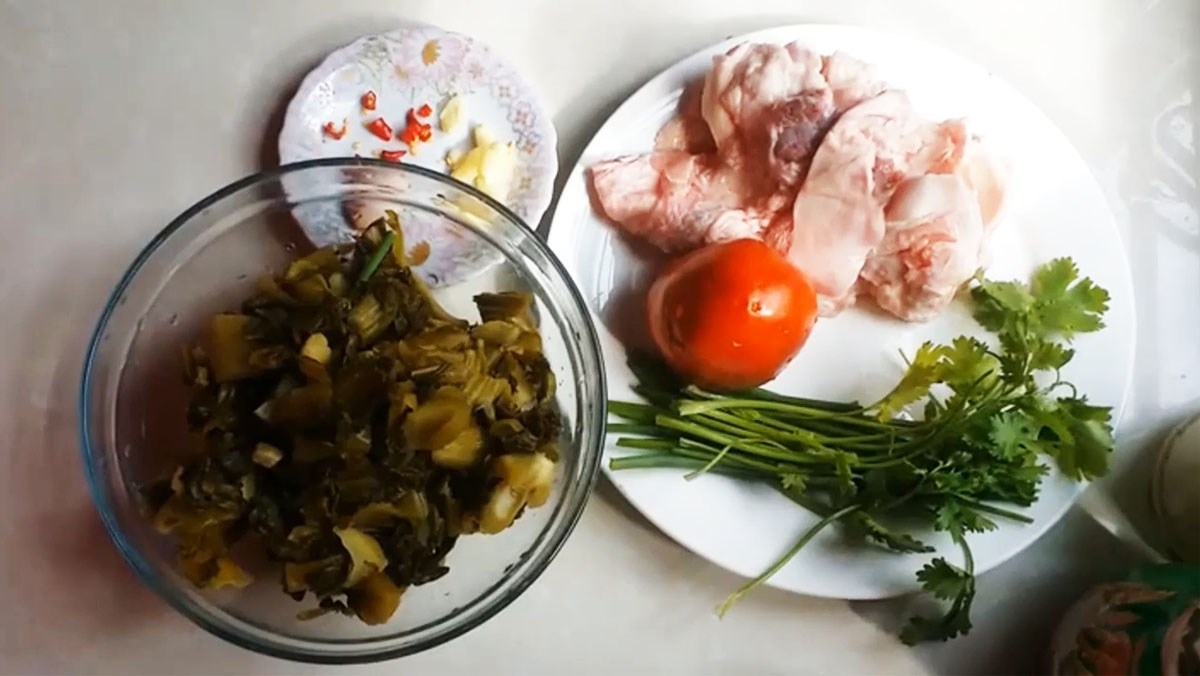 Bò hầm dưa chua: Hướng dẫn chế biến món ăn đậm đà và ngon miệng cho bữa cơm gia đình 1