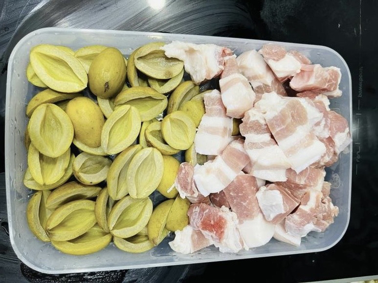 cách làm thịt kho trám - ảnh 2