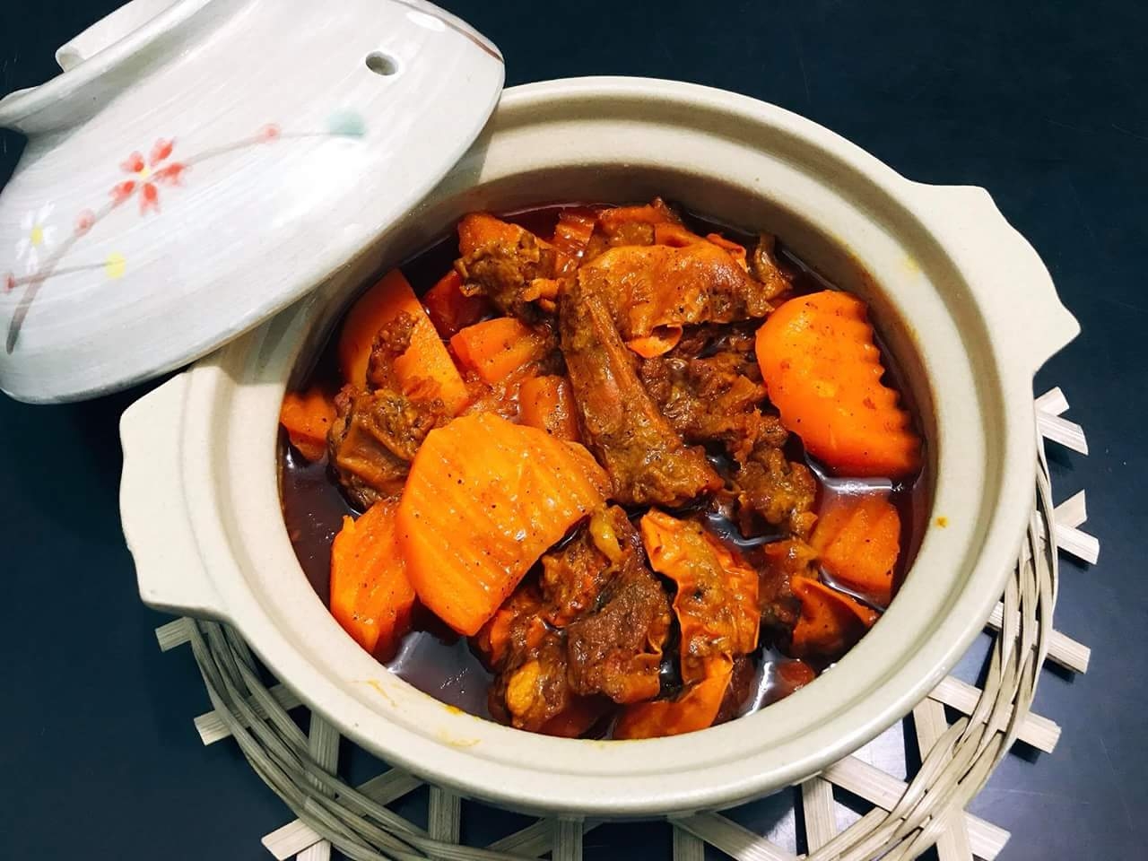 Cách nấu bò kho khoai tây 1