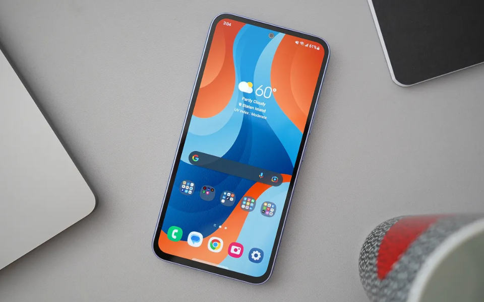 Có nhiều nguyên nhân dẫn đến điện thoại bị loạn cảm ứng