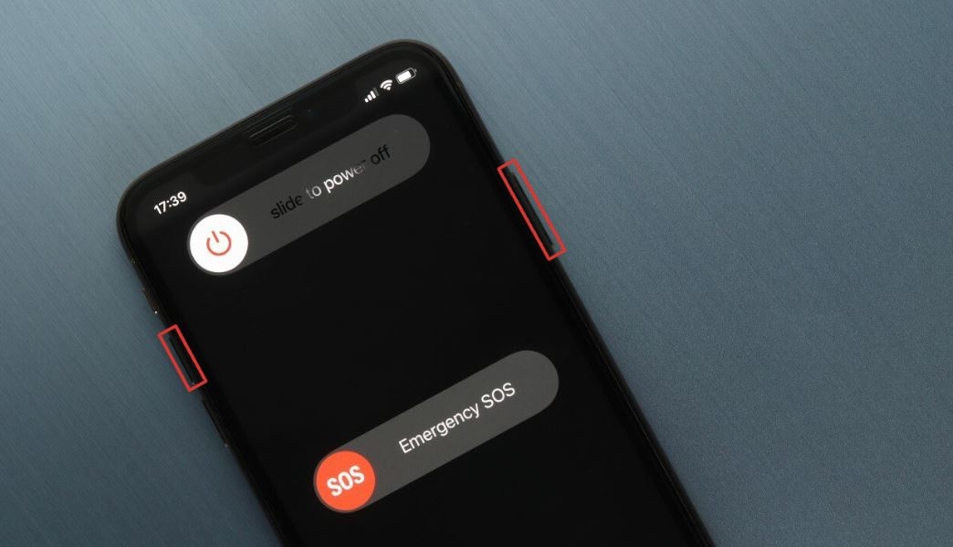 bàn phím iPhone bị lag 4