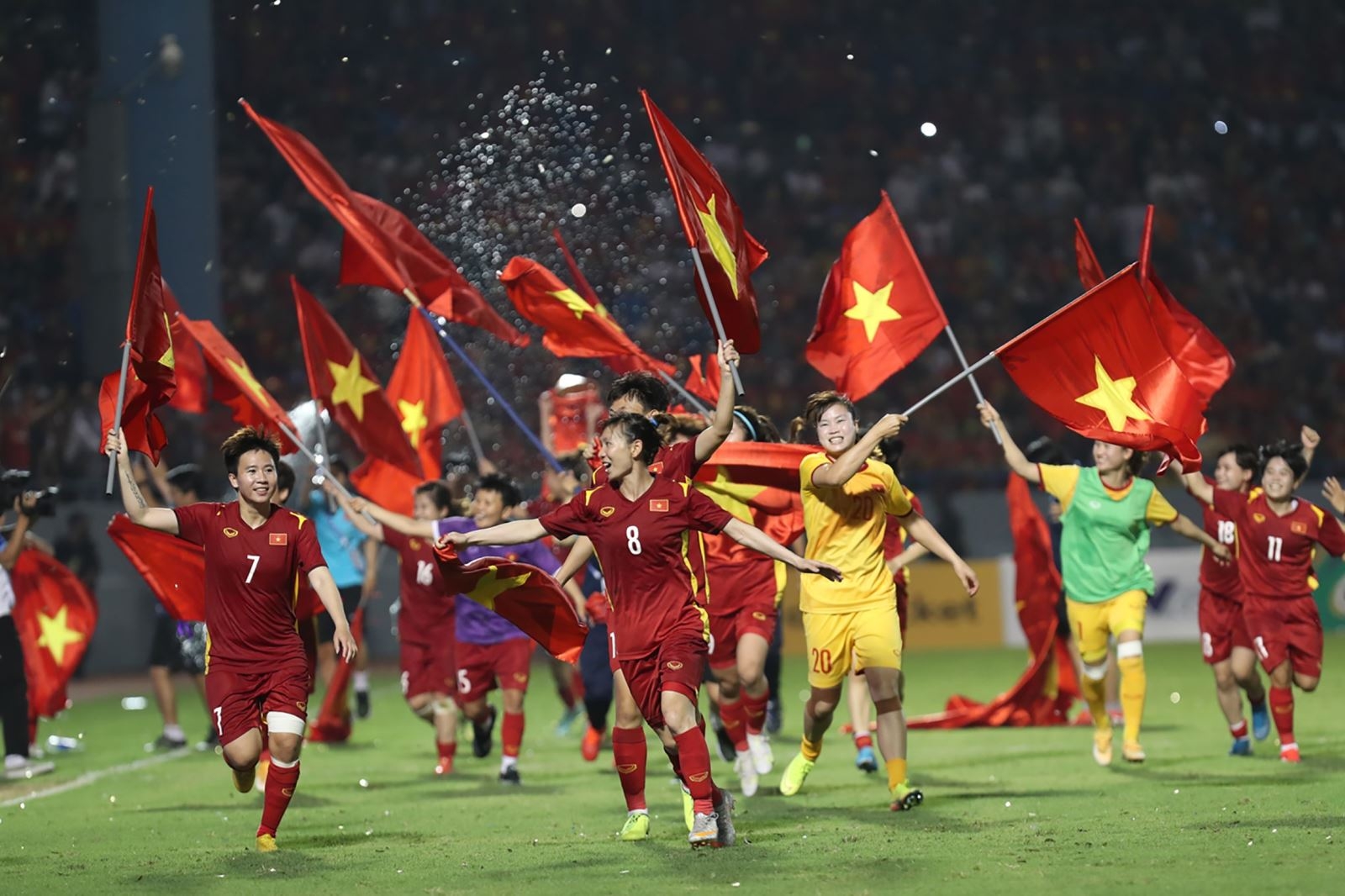 Cap hay về bóng đá - 4