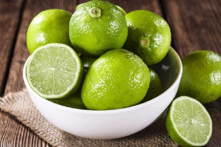 Hướng dẫn pha trà chanh mật ong thơm ngon, giải nhiệt ngày hè, tốt cho sức khỏe